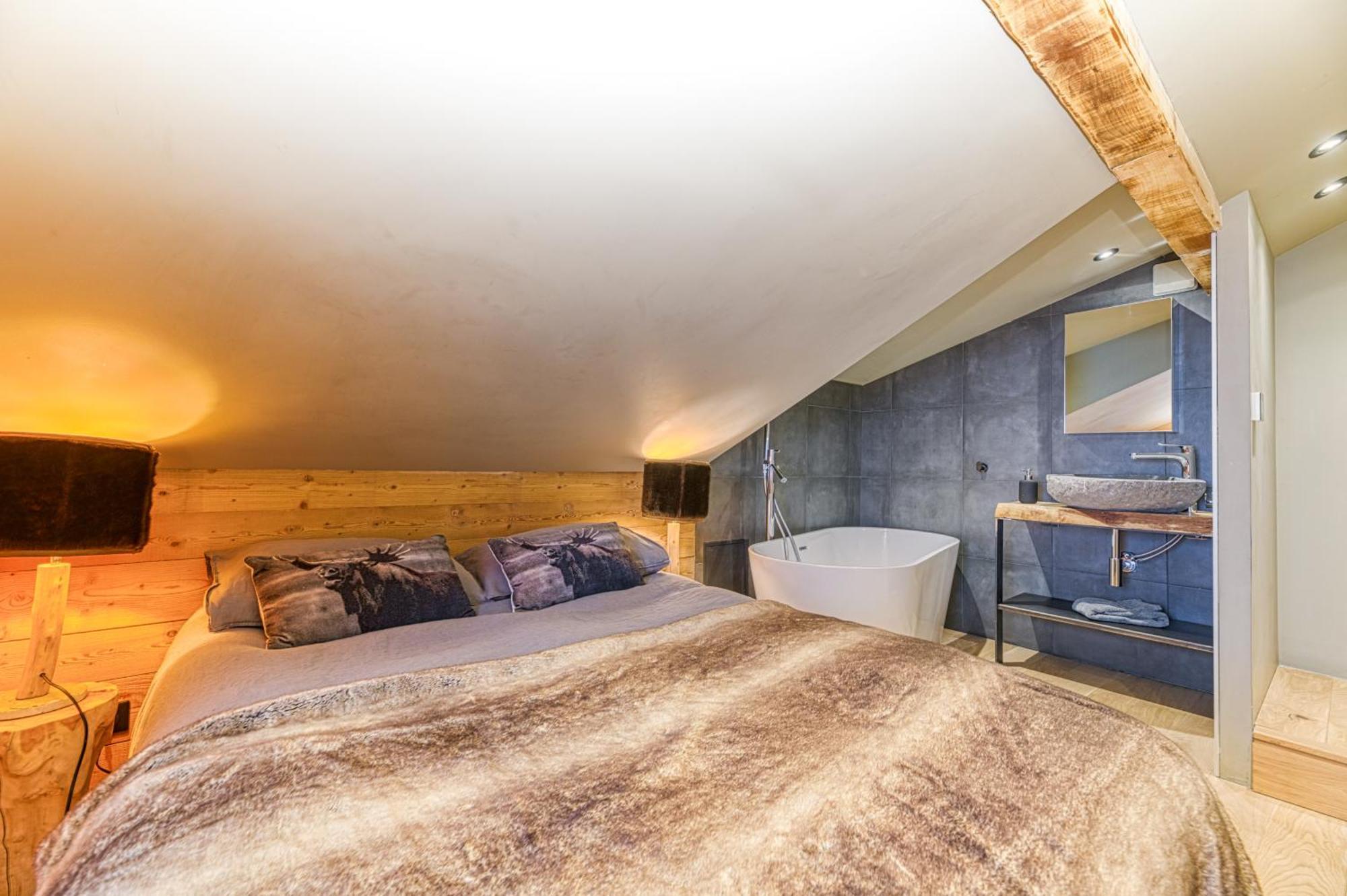 Homency - Chalet Rodina Альп-д'Юэз Экстерьер фото